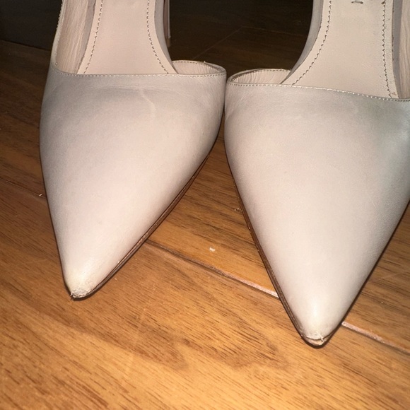 Prada shoes. - Picture 2 of 9